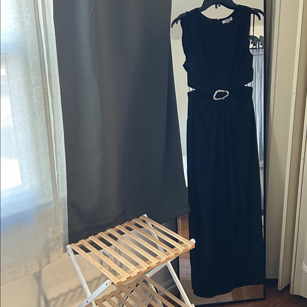 Elegant Black Dress with Silver Buckle